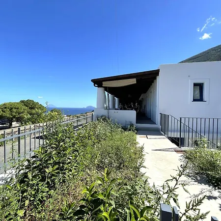 A - Alba & Rosina, Isola Salina Holiday home