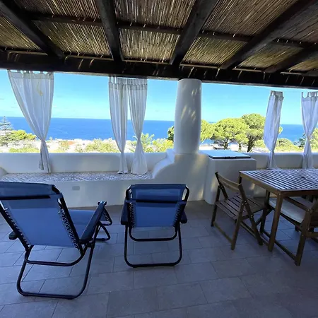 A - Alba & Rosina, Isola Salina *