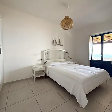 Holiday home A - Alba & Rosina, Isola Salina Malfa (Salina)